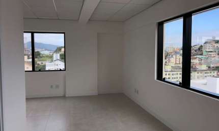 Sala comercial à venda na Rua Fúlvio Aducci, --, Estreito, Florianópolis