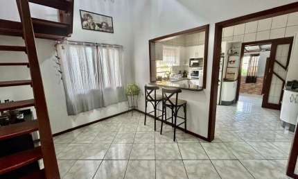 Casa com 3 quartos à venda na Rua Celso Bayma, --, Barreiros, São José