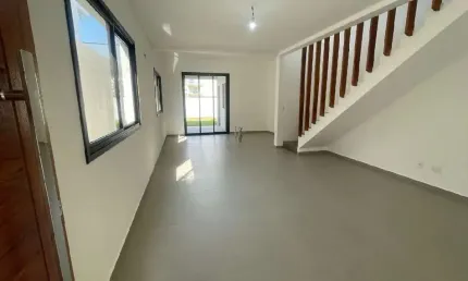 Casa com 3 quartos à venda na Rua Maurício Rosar, --, Açores, Florianópolis
