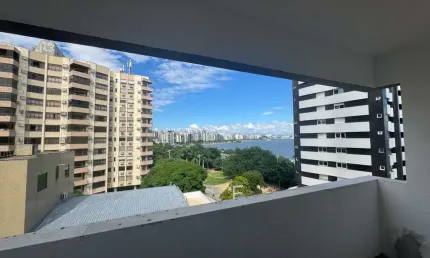 Apartamento com 4 quartos à venda na Rua Frei Caneca, --, Agronômica, Florianópolis