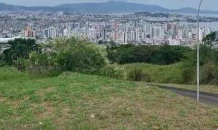 Terreno à venda na E, --, Barreiros, São José