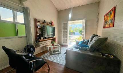 Casa com 4 quartos à venda na Rua Huberto Rohden, --, Campeche, Florianópolis
