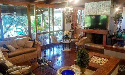Casa com 3 quartos à venda na Avenida Itamarati, --, Itacorubi, Florianópolis