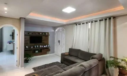 Casa Residencial com 2 quartos e 296 m² na Praia Comprida
