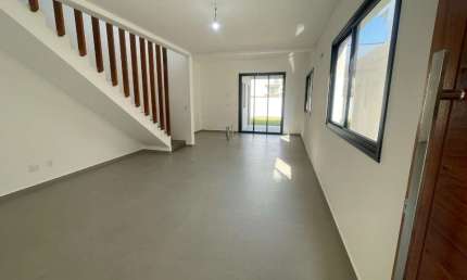 Casa com 3 quartos à venda na Rua Maurício Rosar, --, Açores, Florianópolis