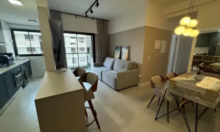 Apartamento com 2 quartos à venda na Rua Ângelo La Porta, --, Centro, Florianópolis