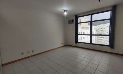 Sala comercial à venda na Rua Araújo Figueiredo, --, Centro, Florianópolis
