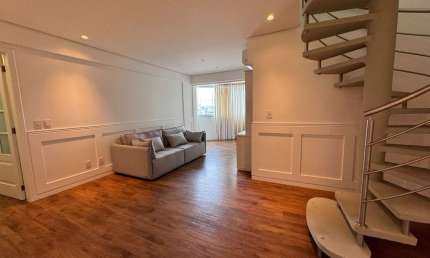 Cobertura duplex com 3 quartos sendo 1 suíte em Coqueiros