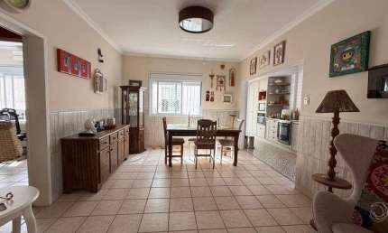 Casa com 3 quartos à venda na Rua Durval Pires da Cunha, --, Sambaqui, Florianópolis