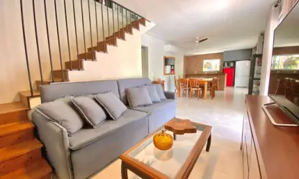 Chacará com terreno de 9.338m² localizada no bairro Ratones, Florianópolis.