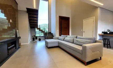 Casa com 3 quartos sendo 1 suíte 226,00m² na Vargem Grande