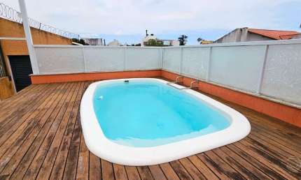 Casa com 3 quartos sendo 2 suítes com 334,56m² no Balneário do Estreito