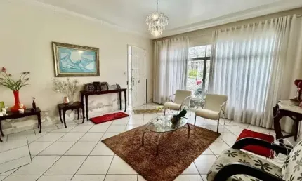 Casa residencial com 4 quartos e 360 m² no jardim atlântico