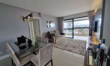 Apartamento com 3 quartos sendo 1 suíte no Balneário do Estreito