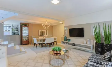 Casa Geminada mobiliada com 3 suítes e 178,00m³ no Córrego Grande