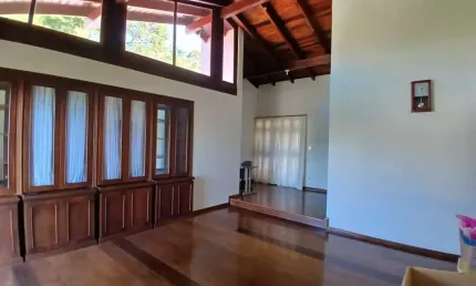 Casa Residencial com 4 quartos sendo 1 suíte no Córrego Grande