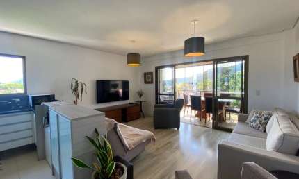 Apartamento com 3 quartos no bairro Rio Tavares próximo a lagoa pequena