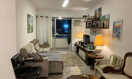 Apartamento de 123m² com 3 quartos no Centro de Florianópolis