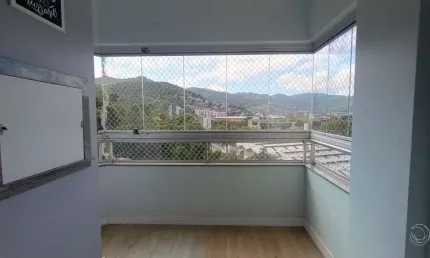 Apartamento com 62m² e 2 quartos  no bairro Saco Grande em Florianópolis