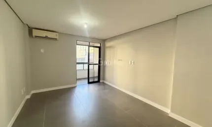 Apartamento de 1 quarto no Centro de Florianópolis.