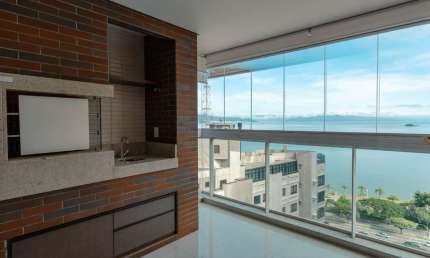Apartamento de 128m² com 3 quartos sendo 1 suíte e 2 demi-suíte na Agronômica
