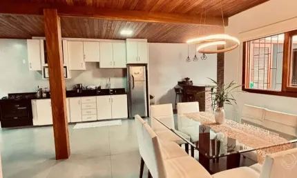 Casa com 165m² e 2 quartos no bairro Jardim Eldorado em Palhoça