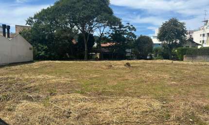 Terreno à venda na Rua dos Polvos, --, Jurerê, Florianópolis