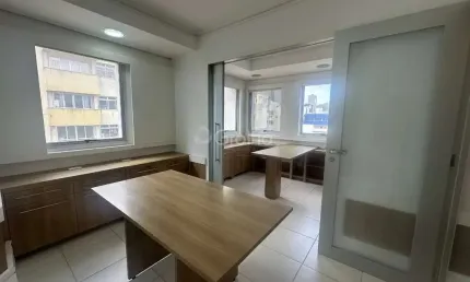 Sala comercial à venda na Rua Conselheiro Mafra, --, Centro, Florianópolis