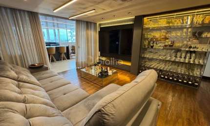 Apartamento de 184m² com 3 quartos sendo 1 suíte em Campinas
