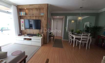 Apartamento 2 quartos sendo 1 suíte no bairro Estreito em Florianópolis