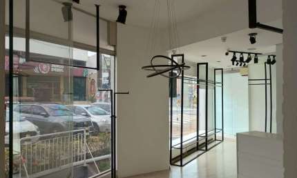 Sala comercial à venda na Avenida Engenheiro Max de Souza, --, Coqueiros, Florianópolis