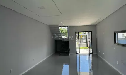 Casa de alto padrão com 3 quartos nos Ingleses do Rio Vermelho, Florianópolis