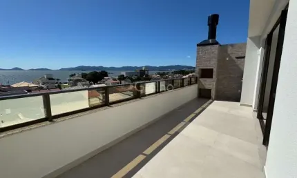 Cobertura Duplex de 152m² com 4 quartos sendo 1 suíte em Canto