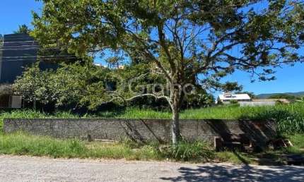 Terreno com 720m² no bairro Trindade, Florianópolis