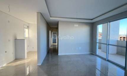 Cobertura de 205m² com 3 quartos sendo 1 suíte nos Ingleses