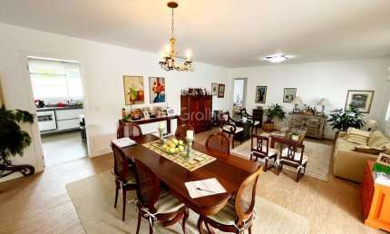 Casa de 479m² com 5 quartos sendo 2 suítes no Rio Tavares