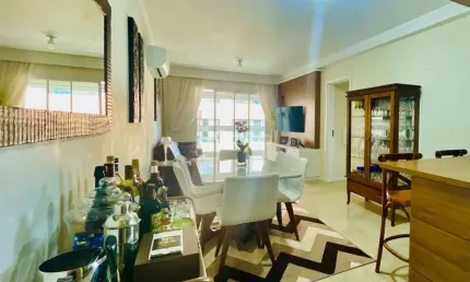 Apartamento com 3 quartos no bairro córrego grande, florianóolis