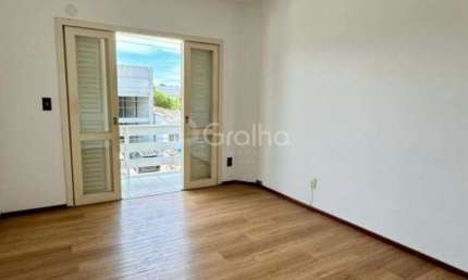 Casa Residencial e Comercial com 394m² no bairro Jardim Eldorado em Palhoça/SC