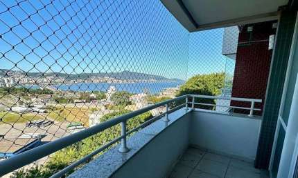 Apartamento com 2 quartos no bairro Estreito em Florianópolis - SC