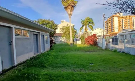Terreno à venda na Rua Sérgio Gil, --, Balneário, Florianópolis