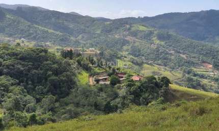 Sítio/Fazenda de 190361m² em Santo Amaro da Imperatriz