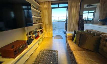 Apartamento Duplex de 203, 80 m2 em capoeiras, Florianópolis.