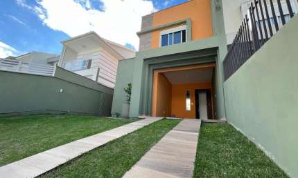 Casa com 3 quartos à venda na Rua Cipreste, --, Campeche, Florianópolis