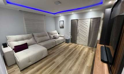 Casa de 200m² com 3 quartos sendo 1 suíte na Serraria em São José