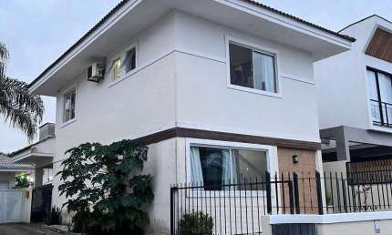 Casa com 3 quartos à venda na Rua Azálea Rosa, --, Campeche, Florianópolis