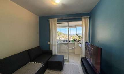 Apartamento com 2 quartos no bairro Costeira do Pirajubaé