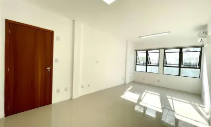 Sala comercial à venda na Rua Lauro Linhares, --, Trindade, Florianópolis