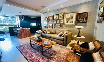 Apartamento de 87m² com 2 quartos sendo 1 suíte no Centro