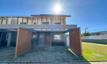 Casa com 3 quartos no bairro Morro das Pedras em Florianópolis - SC