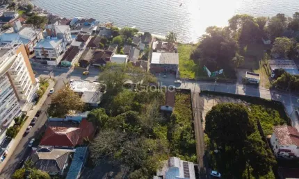 Terreno de 657m² no bairro joao paulo em florianópolis